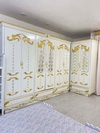 غرفة جديدة • بيها مجال