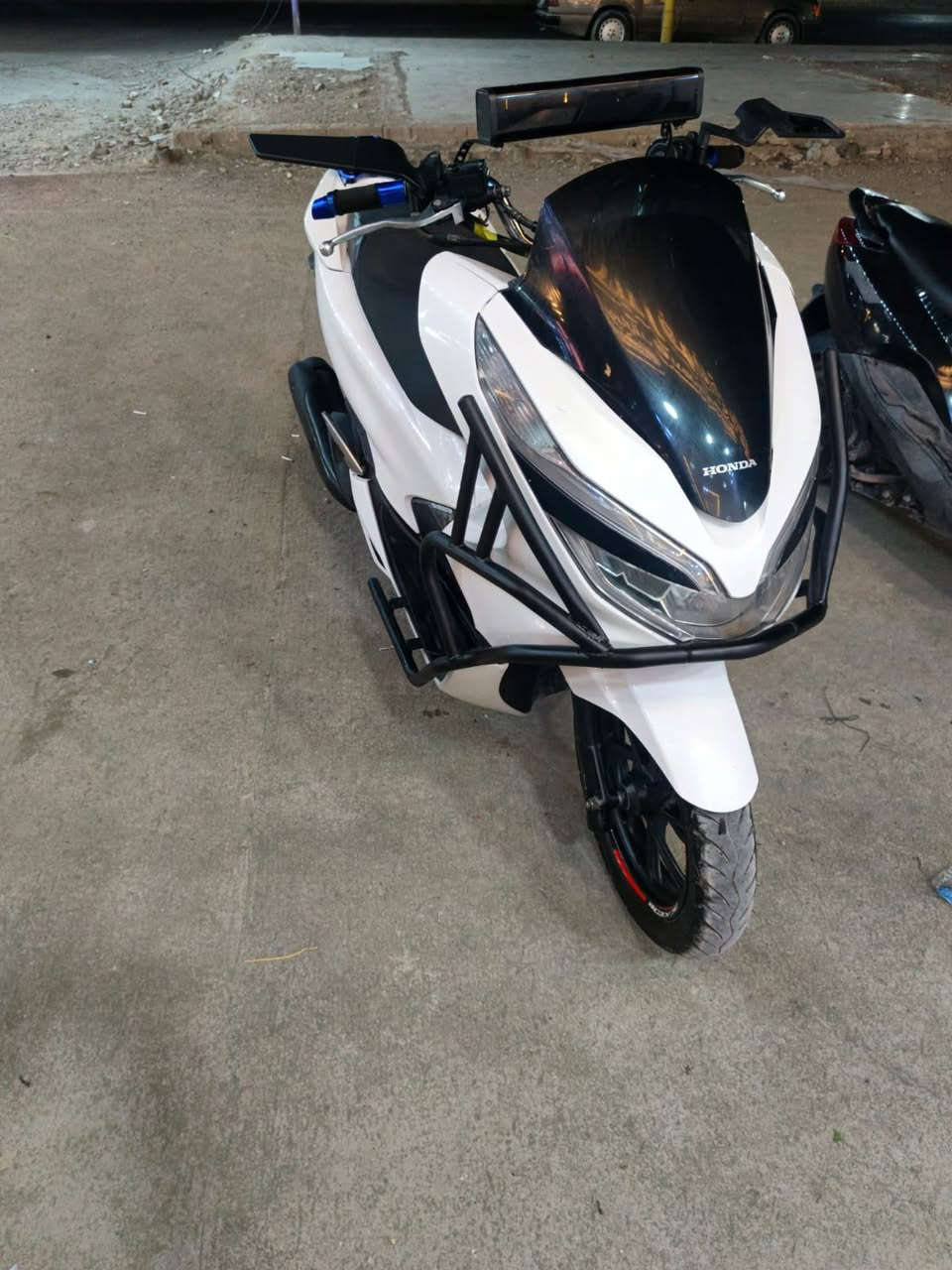 بي سي اكس جيل الثالث ياباني حرف جي اف كفالة عامه كفرات بلاديه مكينه اكفله الك ماشيه 24الف السعر 15وبيه مجال متوازي شويه 0772725773 مكاني بغداد


**إذا كنت صاحب هذا الإعلان وتريد حذفه لأي سبب، رجاءا أرسل رسالة إلى الدعم الفني**