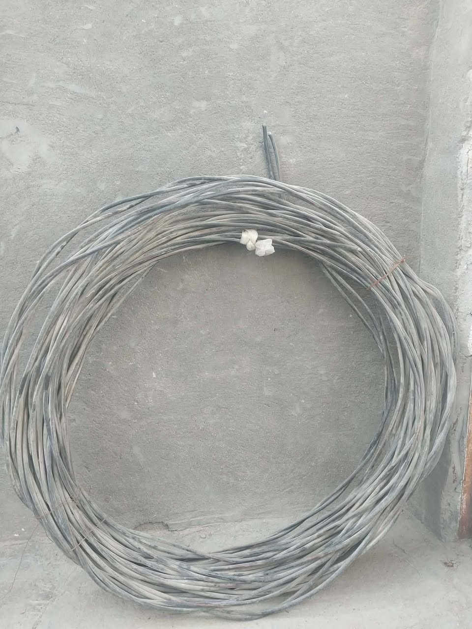 للبيع
براميل عدد ثنين مستعملات مفتوحات للبناء والعمل

مولد استرا كوري شغاله مابيهه كل عيب مابيهه  ١٢ امبير، 

ظفيرة خطين جديدة الطول ٥٠ متر في ٣٥ ملم

اقفاص مكيفات عدد ٢
سوق الشيوخ


**إذا كنت صاحب هذا الإعلان وتريد حذفه لأي سبب، رجاءا أرسل رسالة إلى الدعم الفني**