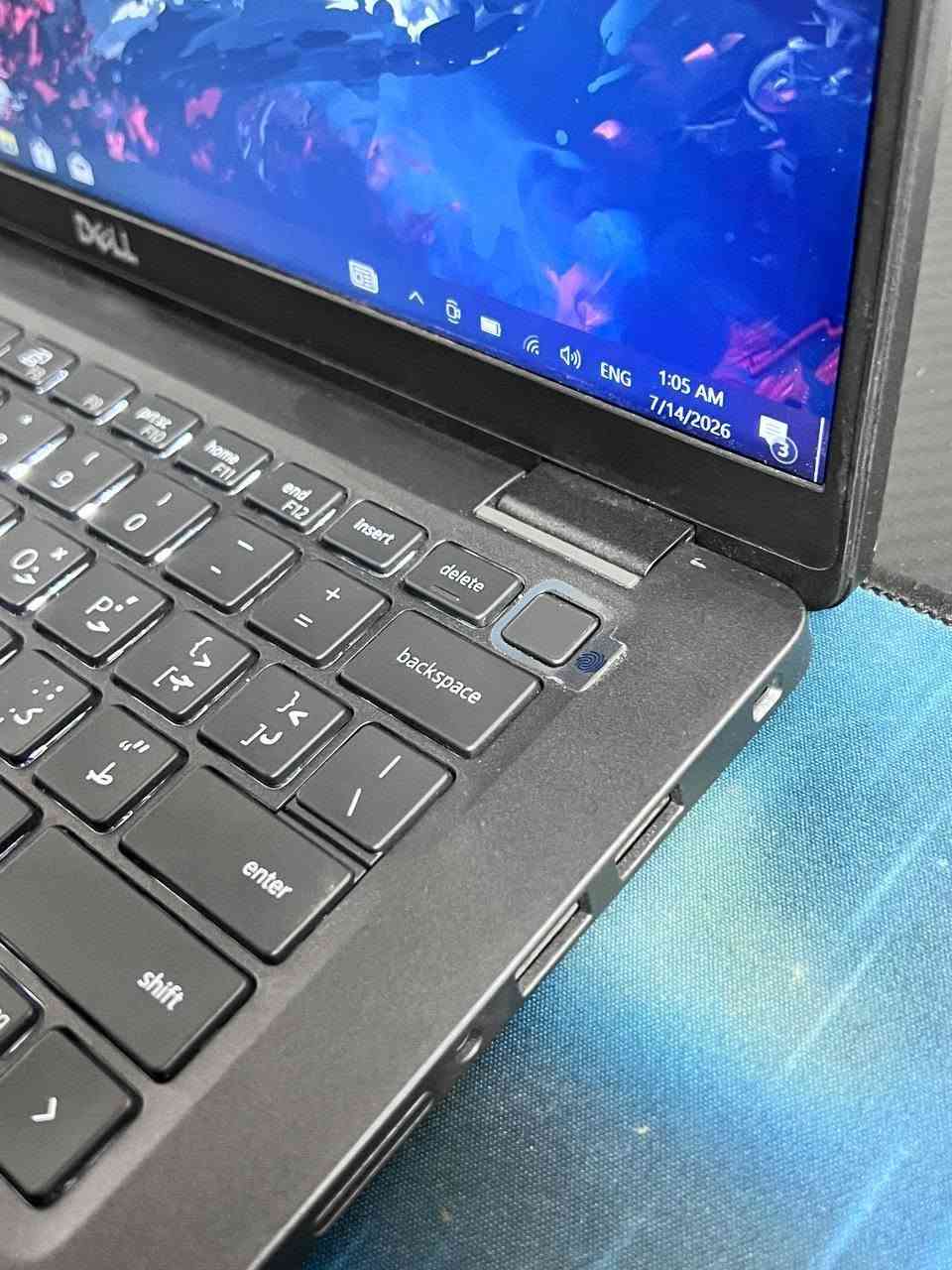 🔥 رام 32GB + لمس + بصمة + بصمة وجه... كلهن بـ 525 ألف بس! 🔥
إذا تريد لابتوب قوي وسريع وسعره لقطة، فهذا الجهاز لا يفوتك.

💻 Dell

🔹 المواصفات:

- Core i7-10610U (الجيل العاشر)
- RAM 32GB DDR4
- SSD M.2 256GB
- Intel UHD Graphics 620
- شاشة 14.1 إنج FHD Touch لمس، شاشة كلش حلوة وواضحة.
- بصمة إصبع + بصمة وجه (Face ID)
- شاحن Type-C أصلي 65W

🎁 الملحقات:

- حقيبة
- ماوس Gaming RGB
- ماوس باد Gaming
- شاحن أصلي

🛡️ الضمان:
10 أيام على أي خلل بالجهاز، استبدال مباشر.

💰 السعر: 525 ألف دينار عراقي

📱 للتواصل اتصال أو واتساب:
***********

الجهاز جاهز، والبيع للجادين فقط.
