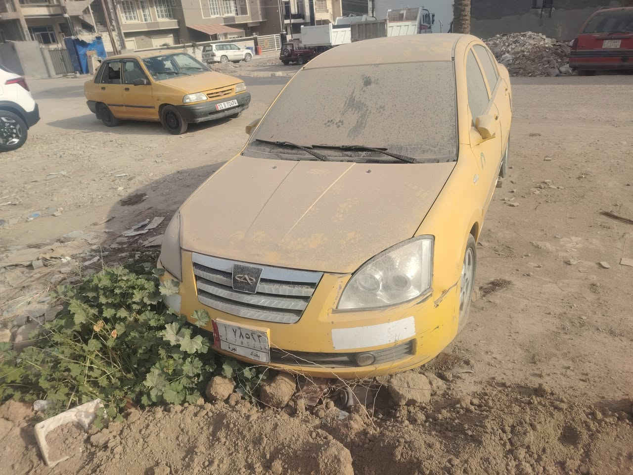 شيري A5 للبيع تكسي مصفره هيئة وغرامات بية طخه جوه قبق البانزين مبينه مكطوع قايش تايمن كيس بس معوجه لا مادري موديل ٢٠١٢ مكلف بالنشر رقم صاحب السيارة *********** بي وتساب هم
