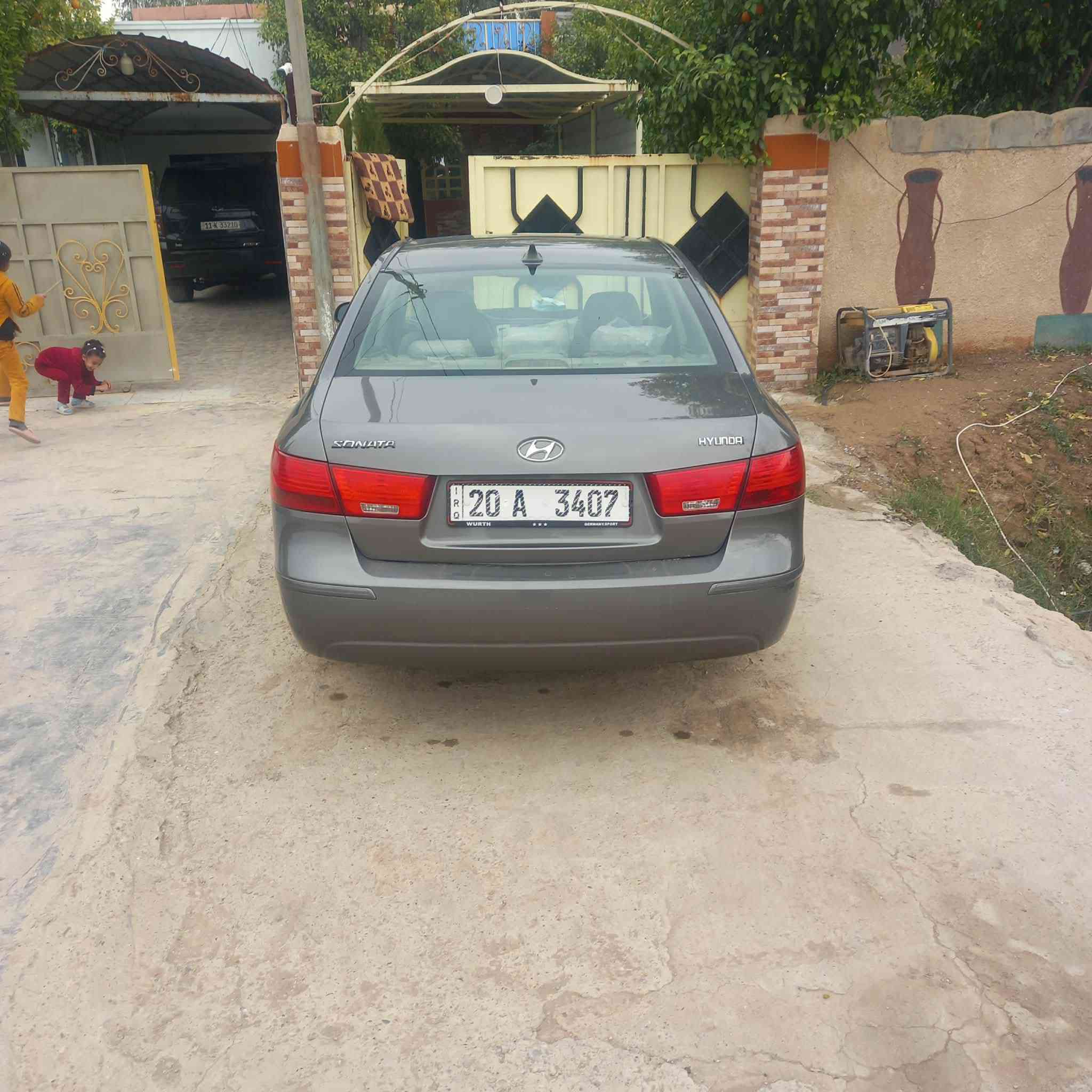 سلام عليكم سوناتا للبيع موديل 2010امريكي بيهه صبغ حزام بدون دواخل بسمي مكينه وكير خير من الله لاتنقيص ولا تبخير كهربايات كلهه شقاله سعر 118وبيهه مجال قليل مكان ديالى بعقوبة للصناعه الثانيه ***********
