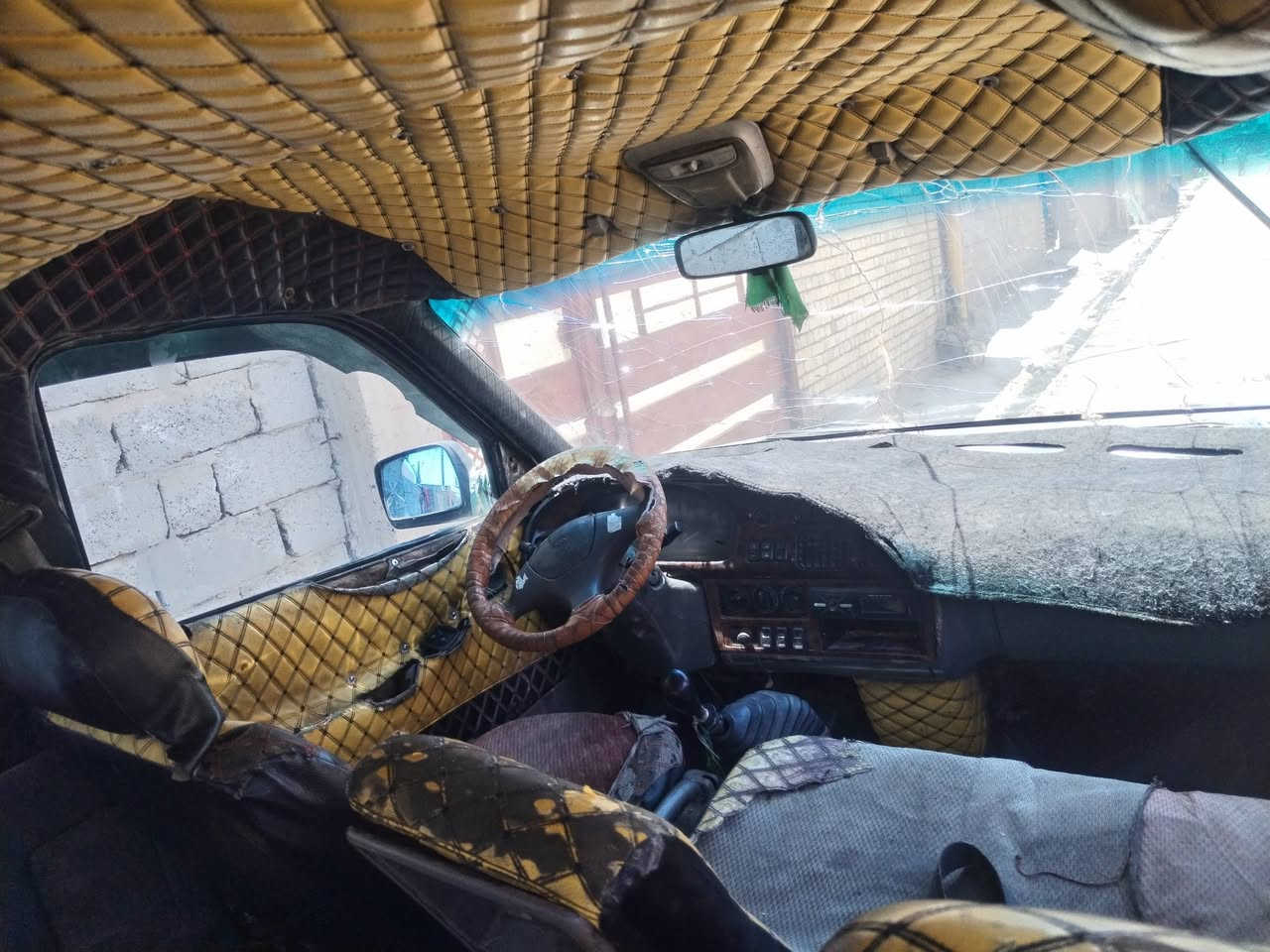ابريجو للبيع موديل 96 تخم تاير جديد ماكينه تنقيص للاستفسار دق على هذا الرقم *********** السعر 37$ وبيها مجال بسيط
