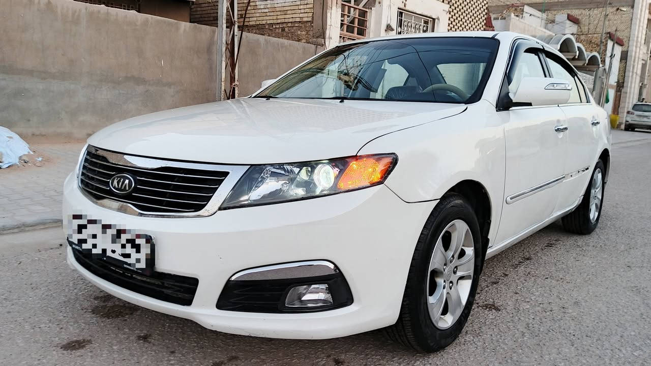 البيع او مراوس
ادوات ادوات
كصه جنطه
اوبتيمه موديل 2010دخول جديد فول واحد علئ واحد بصمه فتح سياره 
مكينه وكير كفاله
حداديه جديد
تبريد شغال
سياره جاهزه من كلشي
السعر 48وبيه مجال
السياره بنجف موجود
***********
