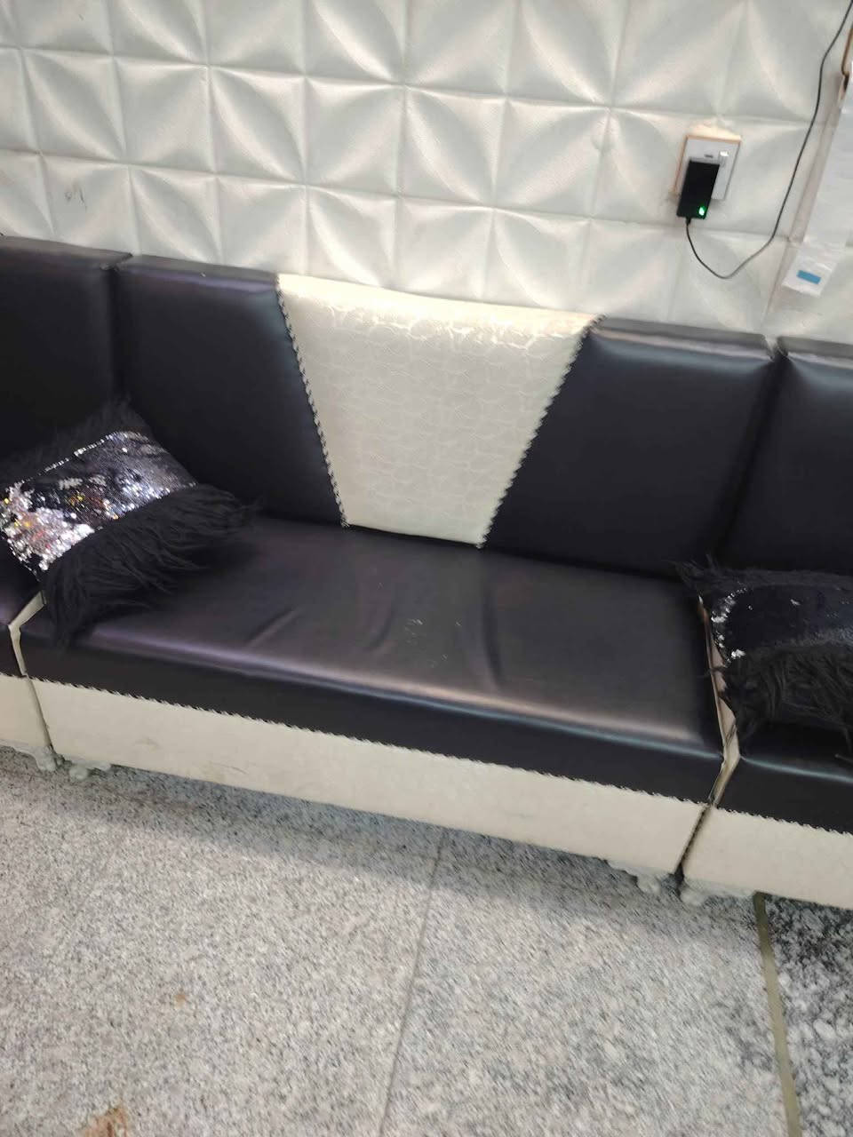 تخم جلد 3قطع 9نفرات جلد مابي ضرر مكانه كوفه قرب مسجد السهله السعر100بي مجال قليل النجف, العراق


**إذا كنت صاحب هذا الإعلان وتريد حذفه لأي سبب، رجاءا أرسل رسالة إلى الدعم الفني**