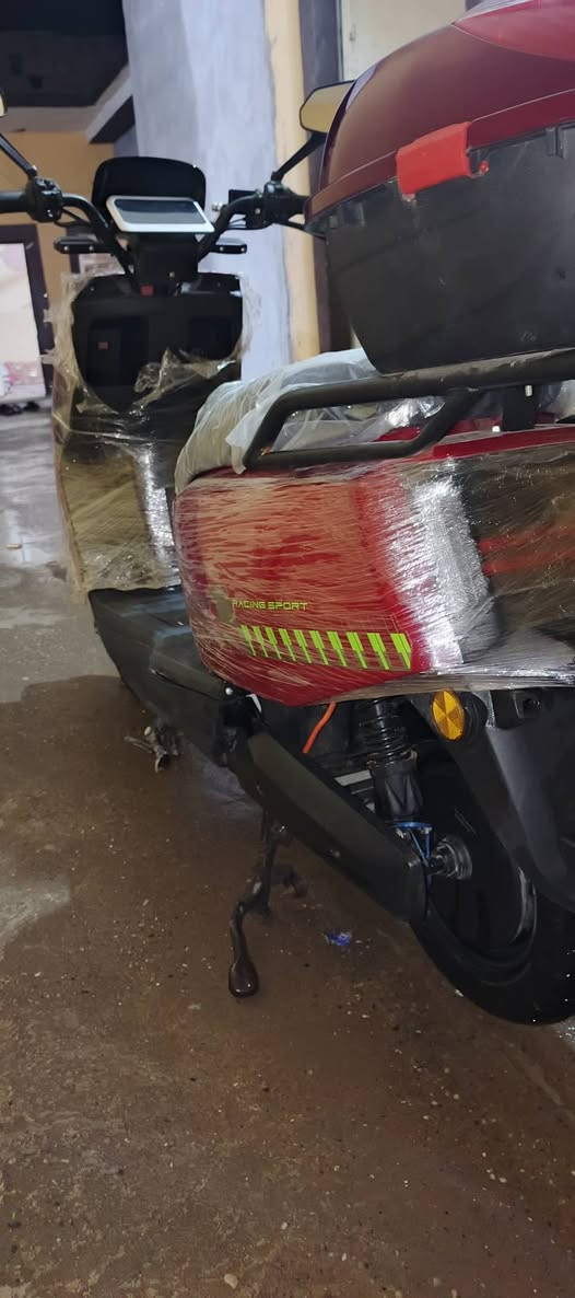 السلام عليكم دراجه شحن هاي هاي الصور مالتها السعر (600000) وبيها مجال ***********
