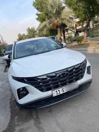 توسان 2024 خليجي نظيفه ماشية 21الف   المواصفات معروفه نص فول   شاشه   ...