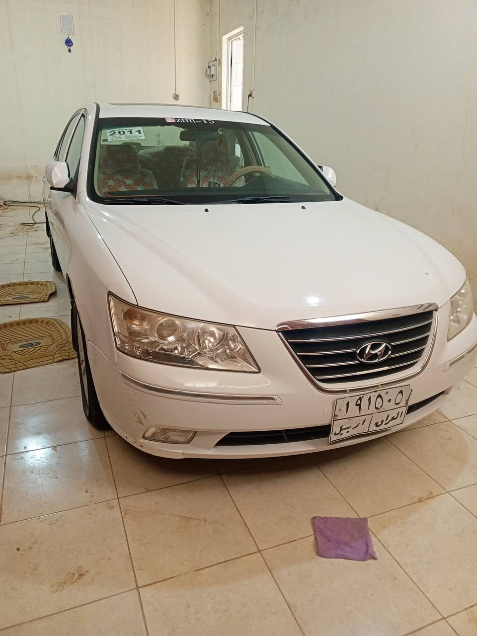 سوناتا للبيع موديل 11 جديده ماشيه 129الف . فتحه . مكينه 2000 السعر 140مكان قضاء الشاميه   م ***********
