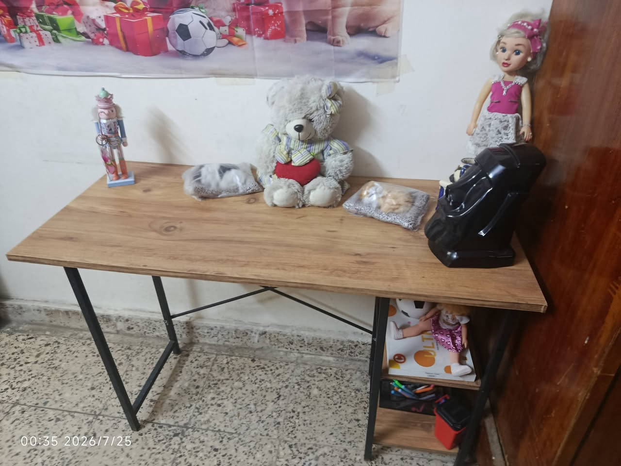 سلام عليكم اثاث بيت مستعمل نضيف للبيع العنوان بغداد الدوره شارع 60 إلرقم***********
