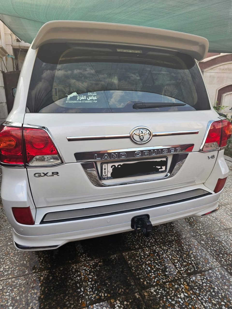 السلام عليكم 
للبيع جكساره 
2014 بريم 

فتحه 

بصمه 

3 شاشات 

مري قلاب عنده الرجوع وشفط 

تشغيل عن بعد 

جام ينزل ويصعد بلبصمه 

كشنات جلد شرط جدد 

السياره جديده داخل خارج 

تخم تاير جديد 

صدر جديد امامي خلفي 

بيها صبغ نص الجاملغ الايمن شخط ونصبغ على كده 

السعر اتصل او اكتب رقم 1 يوصلك خاص 

***********
