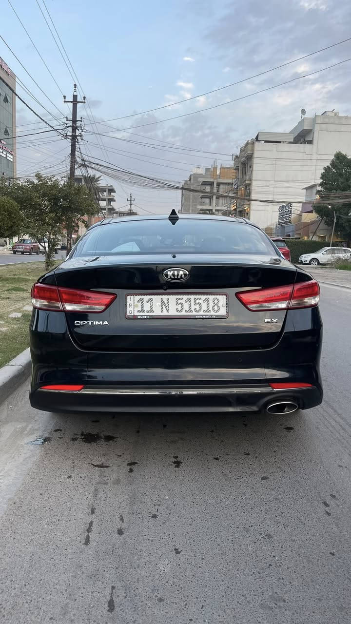 اوبتما 2018 فئة EX
مواصفات السيارة أعلى فئة 

محرك السياره 2400

بصمة 

بانوراما كامله

كشنات تدفئة وتبريد 

خزن ميموري للكشنات 

تحكم الكشنات كهرباء

تحكمات ستيرن كاملة 

شاشة كبيره أبل كاربلاي

قطعتين تبريد خلفية جنطة كهرباء تتقرب يمها تفتح بدون مدوس شي

المري الجانبيه كهرباء 

ترحيب بالسياره 

قطعتين تبريد خلفيه 

وضعيات قيادة NORMAL + SPORT + ECO

كامرة خلفية ورادار خلفي

تخم تايرات جديد 

السياره مضروبه بأمريكا موجوده صور الحادث الجاملغ الامامي فقط مفتوح لا مضروب ولا مبدل فقط باب الصدر والباب الخلفي كلشي موضح بالصور السياره بأسمي رقم بغداد جديد تحويل مباشر 

التواصل ***********

العنوان بغداد
