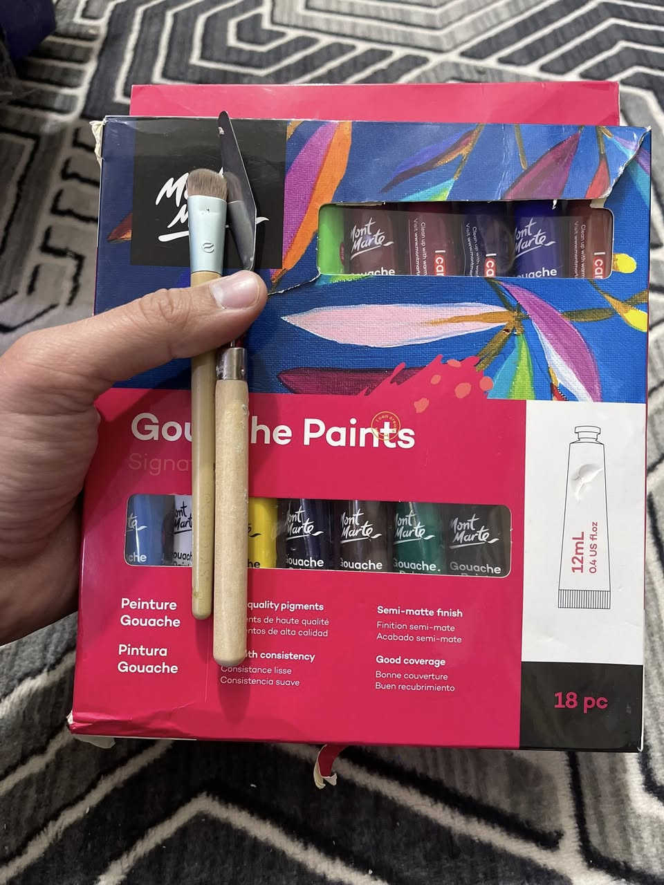 أصباغ مائيه بـ2000 نقص منها لونين وياها فرشه وهاي الثانيه

متوفر توصيل لجميع محافظات العراق 🇮🇶🚚
التوصيل داخل العراق مجاناً ✨


**إذا كنت صاحب هذا الإعلان وتريد حذفه لأي سبب، رجاءا أرسل رسالة إلى الدعم الفني**