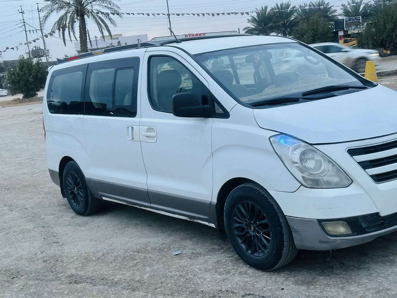 ستاركس موديل 2016 محور مسكر 7  مكينه كير كفاله رقم بابل سياره مرتبه وخير من الله ماً عايزه برغي المكان بابل القاسم للاستفسار الاتصال على ***********
