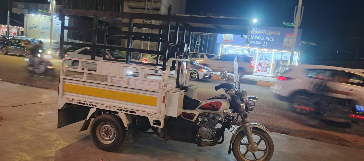 السلام عليكم ستوته للبيع موديل 16  ستوته كلهة جديد من ورك من محرك 25 من تانكي من دشبول كله كله جديد كلهة شغاله كبل للشارع مرقمه بسمي تحويل ثاني يوم السعر خاص او انتصال على الرقم ***********
