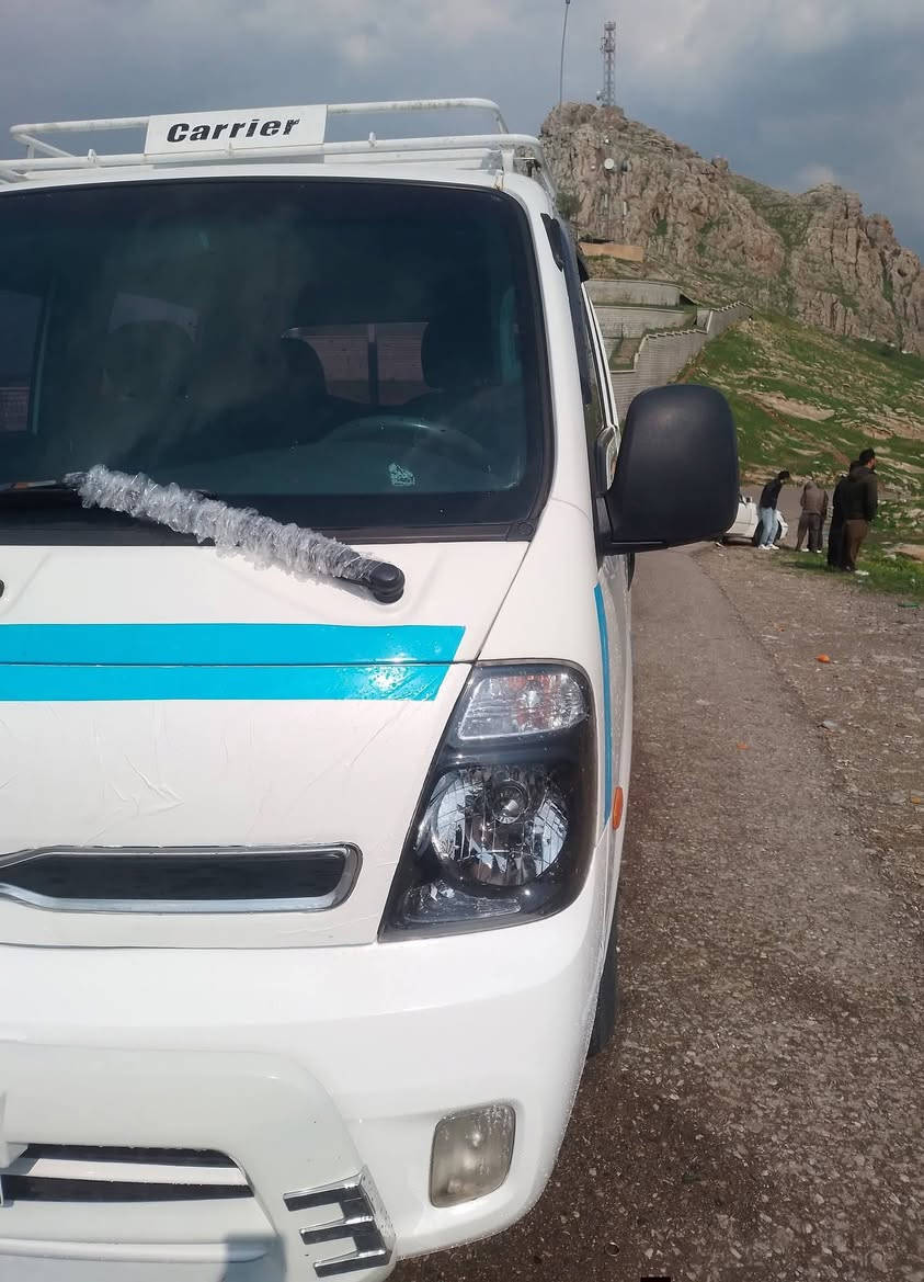 ماشا اللەلەماڵی هەمولایەک 

کیا 2017کراوەبە 2022
مەکینە3000گەورەی ڕەشی انجیکتەر
5دوگمەی فول 
یەکبڕاوە
تەریدوپاوەر
برێک بەستراوە
دەبڵ سەلە 
6تایەی لۆک
بێدەعم لێدراوی 
کوشن هیتەر ئاوێنەکارەبای
 بێ ڕزیوی 
نرخی 
***********
***********
