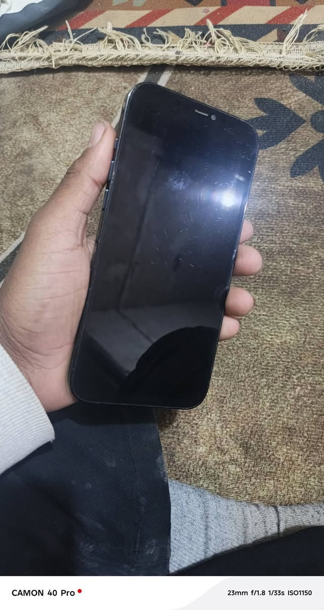 سلام عليكم... للبيع ايفون 12برو ماكس لون ازرق سعر 325وبيه مجال بصيط ايفون 12برو ماكس اللون ازرق الجهاز نضيف شخط مابي شغال بطاريته 90%سيم كارت شغال سعه 256كيكابي خط بالشاشه بس ما مبين البطاريه مستبدله بوحده  اصليه اقسم ب الله زغير كلش وحده من لكامرات مابيها فوكس الباقي شغال  بابل حصوه حي نتصار
للا ستفسار ***********
