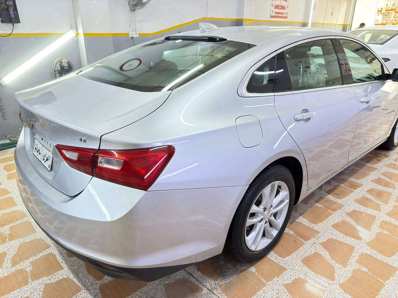 ماليبو 2018 

السعر/ 110 $

الون سلفر 

مواصفات LT2

شرط بدون ايرباك البجم كبس 

فقط بيها صبغ بابين الساىق بدون دواخل 
بيها بطاقه بنزين 

الرقم / *********** كركوك, العراق
