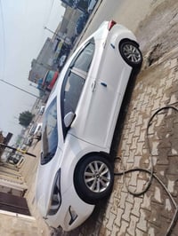 اسلام عليكم النتره خليجي موديل 16 فتحه مري شفط تبريد قطعتين شاشه كامره...