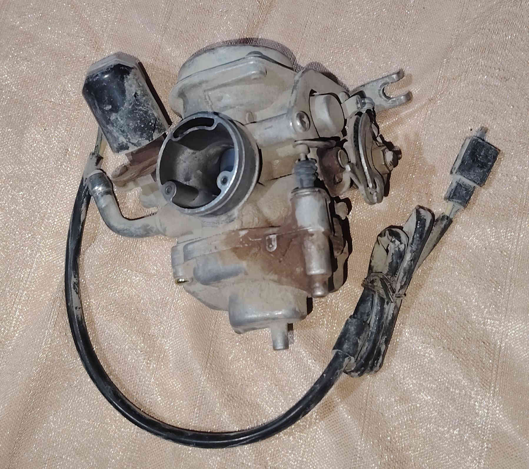 سلام عليكم من رخصت مدير الگروب
غراض للبيع 
. كفر عدله ختم واحد سعر 20 الف وبي مجال 
. طوافه تفصيخ مال بوليس سعره 5 تالاف
. كلج امامي تفصيخ مال بوليس كامل سعره 10 تالاف 
. قايش كتان الاصلي سعر 5 تالاف 
. فاكيوم مال بوليس سعر 10 تالاف
. كابريتر مال بوليس تجاري نوعيه اصليه سعر ١٠ الف 
. كلج امامي مال عدله نقص بي بس بوشه  سعر 8 تالاف 
. سبايدر كاربن فايبر بي فطر بسيط سعره 7 تالاف
. سوبايه بوليسي مال تفصيخ سعر 10 تالاف 
. وييل تفصيخ خلفي وامامي مع طبله بنز مال بوليسي سعر 35 الف وبي مجال 
مكاني كربلاء حي الحر قرب مجمع ليمونه 
***********
