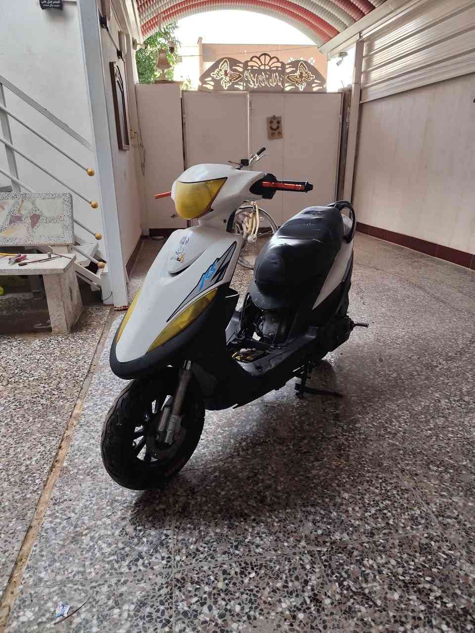 السلام عليكم ماكس عدله للبيع مزوده55 صالنصه رياضي كلجات رياضي شلعه و معدل تشك الگاع كهربائيات كلها شغاله ما ناقصها برغي سعرها 500و بيها مجال شي قليل مكان نجف ***********
