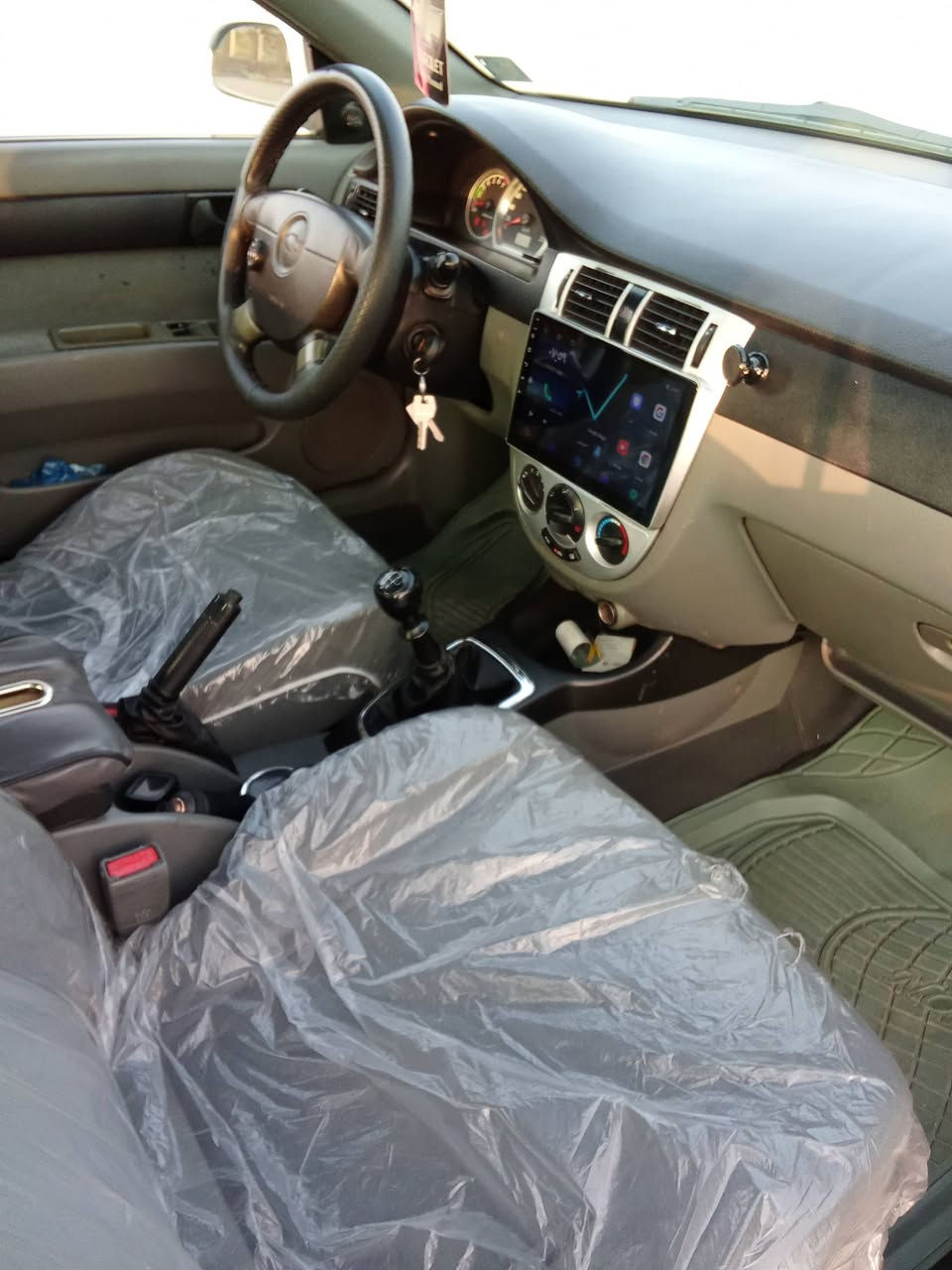 بسبب الوعود الكاذبة ،،،،،، تم اعادة المنشور،،،،،،،
للبيع ،،،،، رجاء الي ميعجب السعر لا يعلق ولا يتصل ،،،،،

للبيع ،،،،،

اوبترا موديل 2005 نظيفة ,,(  السيارة مال البيت  ) ،،،،،،
بيه 3 قطع صبغ بدون دواخل ،،،،،
كير عادي/ محرك بشرط تبريد تدفئة شغال ،،،،،،
تخم تاير باتري جديد ،،،،،
قوايش رولات جديدة بلكات دسكات ،،،، مسويله صيانة كاملة ،،،،
صدر امامي وخلفي جديد ،،،، 
بولبرنات امامية ،،،،،،
شاشة ايباد كامرة ،،،،،
رقم كركوك جديد انكليزي ،،،،، 
بطاقة بانزين بيه ،،،،،
سنوية جديدة ،،،،،
فحص وهزة جديدة ،،،،،
مكان سيارة كركوك شوراو ،،،،،
للاستفسار اتصال على الرقم 
***********
السعر 71 قابل لتفاوض ،،،،،،
ملاحظة / السيارة مال البيت مابيه
 أي نقص ،،،،،،
