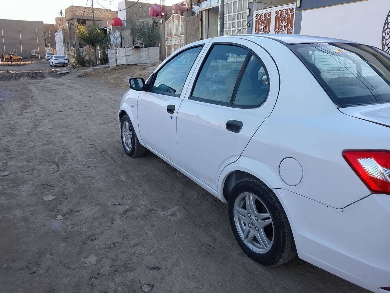 السلام عليكم ساينا موديل 2022 مال شركه ماشيه 89 بدون رقم تترقم قادسيه مكانها ديوانية ومالكهه ديوانية بيهه ضربه بالدوسه  وبيهه دحجات ابيع هلموجود
السعر 29 
للاستفسار الاتصال على الرقم 
***********
