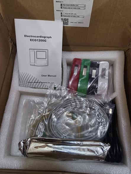 السلام عليكم...جهاز تخطيط ECG جديد بالكارتون غير مستعمل ١٢ چنل نوعيه ممتازه بسعر ٨ ورقات 

توصيل  مجاااااااانا لجميع المحافظات وشرط الفحص قبل دفع المبلغ 
للاستفسار الاتصال على الرقم ***********
