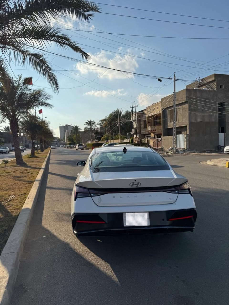 النترا موديل ٢٠٢٤
كوري اصلي مكينه ٢٠٠٠
كفالة عامة السيارة 
السياره على وضع الشركه ماشيه ٥٨ الف حقيقي استخدام شخص واحد ثاني يوم احولك 
السياره فول ١/١ ام الرادار 
 بصمه سلايد روف 
لايت LED
بك لايت LED
 مري شفط 
كامره خلفيه دوارة
 قطعتين تبريد
 شاحن لا سلكي
اشاير ترحيب وبعد هواي مواصفات السياره 
مكانها بغداد السياره
السعر 18,800$ بيها مجال 
رقم الهاتف ***********
