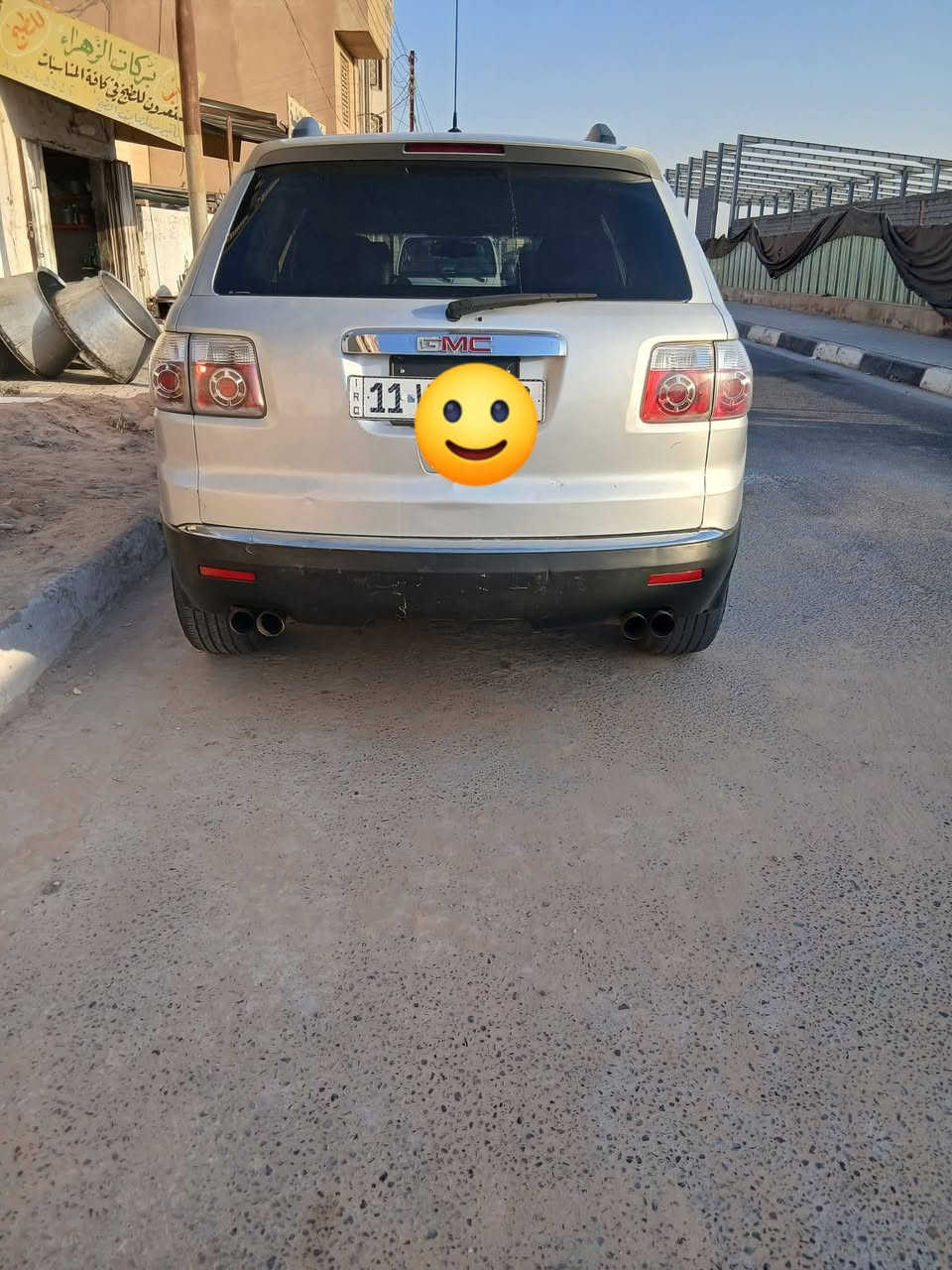 سلام عليكم  جمسي اكاديا 2010رقم بغداد جديد  هزه. جديده   محرك وكير. وكهربائيات  وحداديه  وتبريد  شرط 
دوشمه جديده   كامره خلفيه. سنتر لك   
بيها ملاحضات بسيطه  
شرط تحويل   مكانها بصره سفوان   سعر. 90وبيها  مجال  مراوس. ب. امبالا.  
***********
