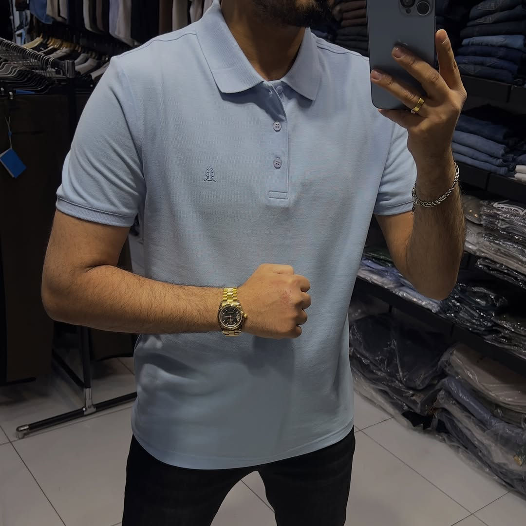 تيشيرت ماركه خامه حجري ناعم قطن ١٠٠٪؜ خامه درجه اوله متوفر ب10 لون فقط ✅🔥
قياسات  M L XL XXL قياس المعروض M
بنطرون ماركه قياسات 30 إلى 40
المنشئ تركي 🇹🇷 
توصيل بغداد 5 الف  توصيل محافظات 5 الف
العنوان بغداد مول زيونه طابق الاول 
التواصل دايركت او واتساب ***********
