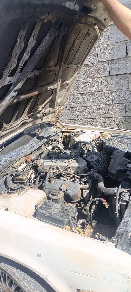 للبيع على حالته صاحبهه ماندله سنويه كارتونيه
نيسان سدرك 1994
اليوم احتركت قدر الله 
مكانهه خانقين سعر 14 ورقه 
***********
