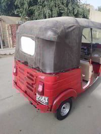 تكتك موديل 19 للبيع  رقم وسنويه  07893770604