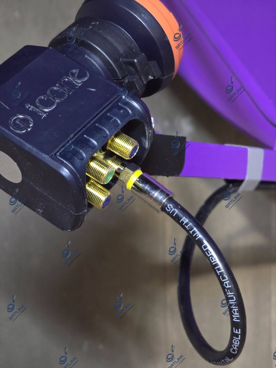 بحمد الله تنصيب قمر نايل سات بافضل اشارة وجودة على صحن جداري 90 سم

الصحن الجداري تثبيت افضل وعمر اطول وبدون استهلاك مساحة السطح

للتواصل واتساب *********** داخل النجف فقط
