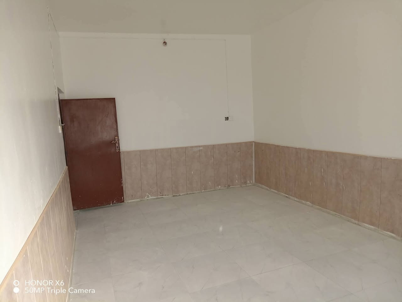 ✅ على بركة الله تعالى
✅ دار للبيع طابو صرف 

✅ الموقع الديوانية (حي الزهراء) قرب شارع السايدين مال دور الاساتذه موقع حلو وقريب

✅ المساحه ٩٨ متر واجهه ٩ متر

✅ البناء غرفه وصاله واستقبال ومطبخ وصحيات

✅ السعر سوي متابعه للصفحه و علق بالصلاة على محمد وآل محمد يجيك السعر خاص 

☎️ للاستفسار ***********

✅ مكتب ابو عبدالله الشمخاني للعقار

✅ تابع الصفحه وشوف العروض اول بأول
