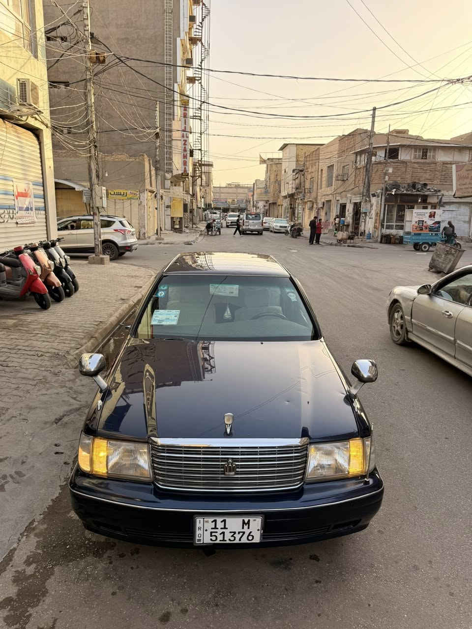 يالله سلام عليكم سياره راس ثور تكم لبيع لون حبري موديل 97 سياره  فول. شاصي 55 فحل. غرفه أم الولد خمس دكم شاشه ليزريه جنجر12 قرص سيارهً كفاله ماعده جاملغ خلفي بي صبغ بدون حادث شخط ونصبغ الباقي كفاله عامه ضربه وكص  سياره جاهزه كير مكينه 3000 فيشتين حداديه تخم تاير كله جديد رقم بغداد دولي بسم شرط تحويل بكافت المحافضات مشروع وطني مكان سياره نجف سعر سياره  115  بيه مجال شي بصيط الاستفسار اتصل عله رقم او واتساب ***********
