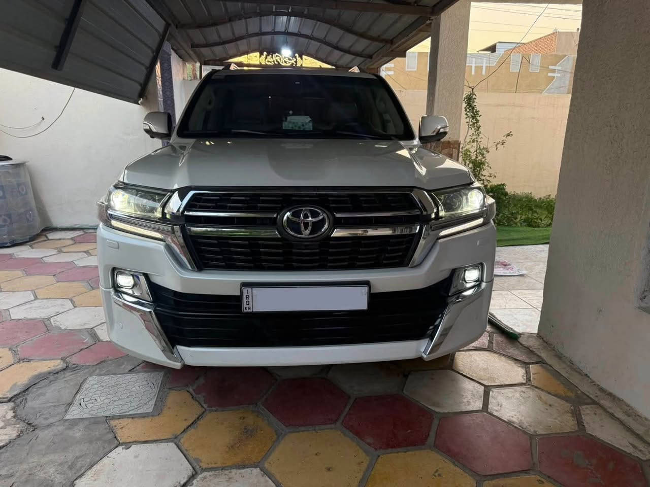 لاندكروز 2021 . محرك 4000 . خليجي مكفوله من كلشي . كراند تورنك فول الفول GXR
داخل صاج ملكي 
دبل ماوس 
دشبول لكزز
كشن 3 حركات 
كشنين كهرباء بلادي
جنطة كهرباء وشفط
4 كامرات بلادي
3 شاشات 
4 ابواب بصمة
شاحن واير ليس 
وباقي المواصفات المعروفة 
سيارة جاهزة من كلشي بيها كتاب تضليل لحد شهر الخامس 2027 يعني سنة 
سنوية جديدة لغاية 2031
باسمي رقم اربيل ماشية 109 
السعر 535 وبيها مجال 
للاستفسار // ***********

