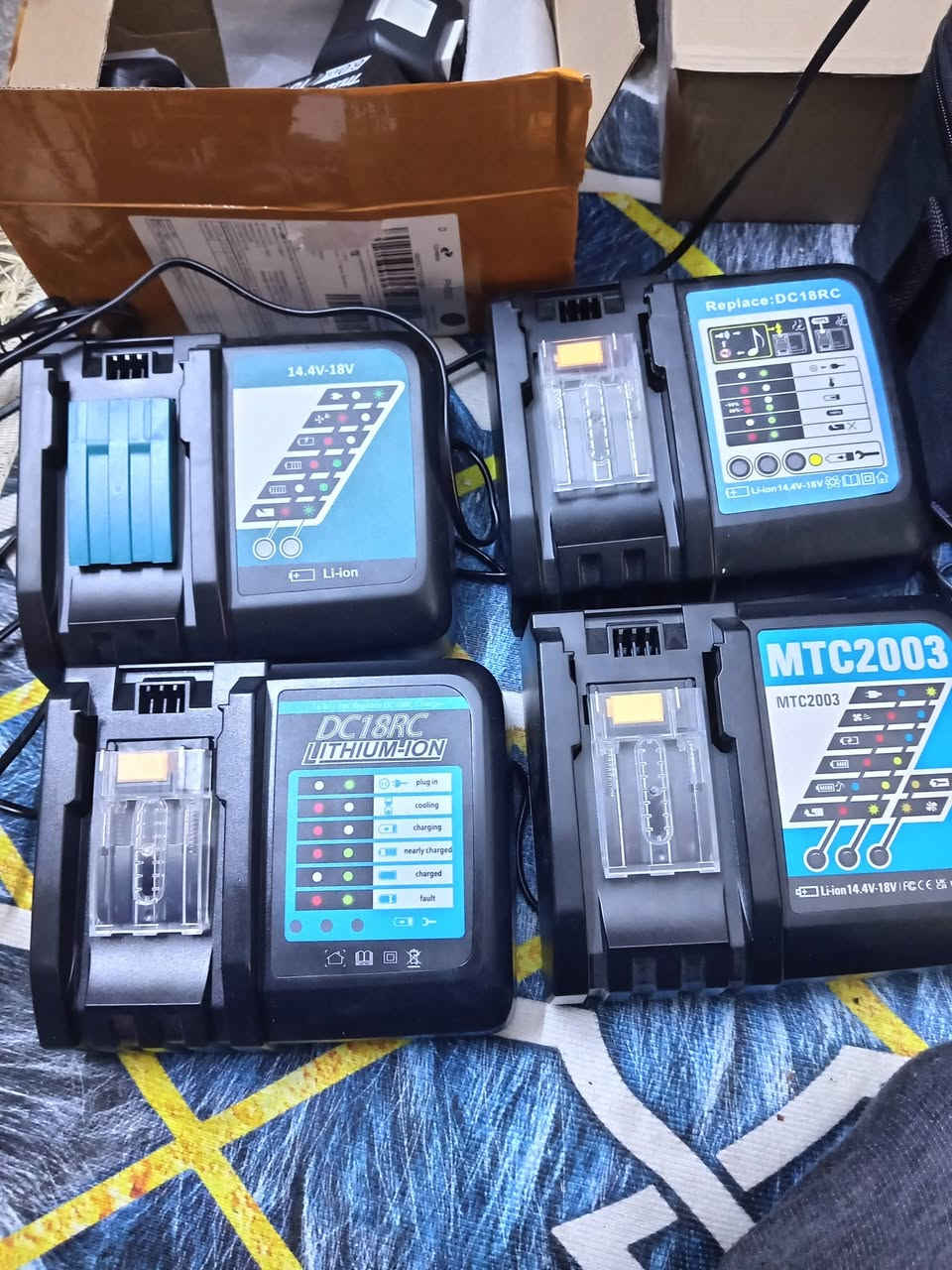 لبيع باله كل قطعة بسعر  وتوصيل موجود


**إذا كنت صاحب هذا الإعلان وتريد حذفه لأي سبب، رجاءا أرسل رسالة إلى الدعم الفني**