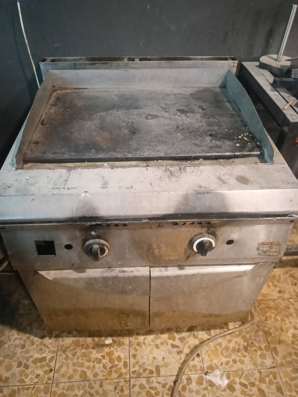 عندي اغراض مطعم للبيع


**إذا كنت صاحب هذا الإعلان وتريد حذفه لأي سبب، رجاءا أرسل رسالة إلى الدعم الفني**