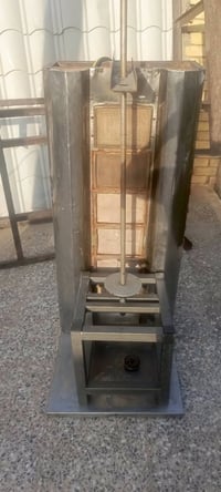 شوايه كص وميز كامله للبيع بغداد  07700235753