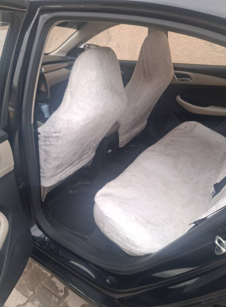 ام جي موديل 23 ماشيه 37 السعر 105
كفاله عامه ***********
