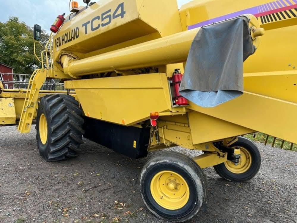 Newholland tc54
موديل 1996 
4 بلم تك درام قايش 
طبلة 15 فوت + عربانه
مشتغلة 2600 ساعة حقيقي فقط ❗
الحاصدة كفالة عامة محرك وكير واكسل ومعمل شرط جاهزة للشغل + تخم تاير بحالة ممتازة
مكان الحاصدة اوربا🚩
السعر 22.000$ ( دفترين و20)شامل مصاريف النقل 
مدة الوصول 20-40 يوم بعد الحجز وحسب المنطقة
اعتذر عن البيع بدون حجز ❗
للاستفسار خاص أو  3197010285034+


**إذا كنت صاحب هذا الإعلان وتريد حذفه لأي سبب، رجاءا أرسل رسالة إلى الدعم الفني**