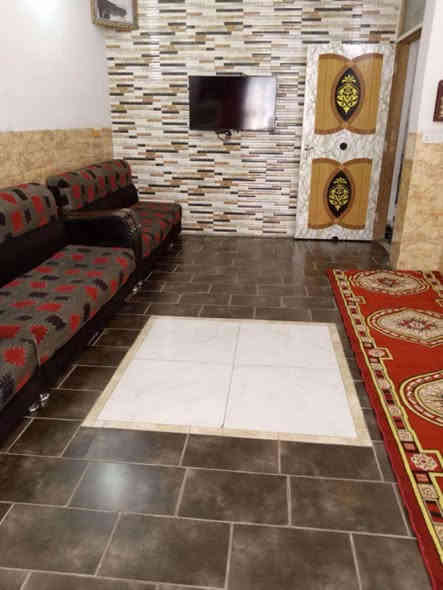 السلا عليكم 
دار للبيع زراعي المساحه 100 متر واجه 5 نزال 20 في الزعفرانيه دور الصحه 
يحتوي على ستقبال + غرفه نوم + صاله + مطبخ معزول +صغير + بيتونه + طرمه خارجيه وصحيات كذالك بيه صحيات داخليه 
البيت بناء 2020 
كامل من ڪُݪشي كاشي وسيراميك درجه اولى 
سعر البيت 65 وبيه مجال للشراي 
تواصل واتساب وخط ***********
