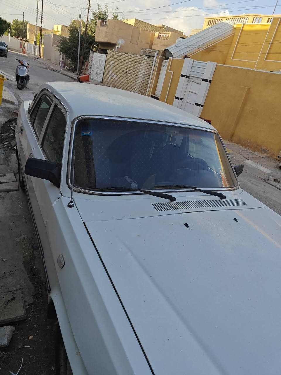 السلام عليكم ،فولكا للبيع مديل 2003  رقم بغداد  سنويته جديدة. محرك وكير ونجي  
تبريد نقص كمبريسر فقط تخم تاير حداديه نضيفه   مصبوغ جمالية  السعر 35  
مكاني كوت 
مداور ثاني يوم 
رقمي ***********
غير متواجد فيس
