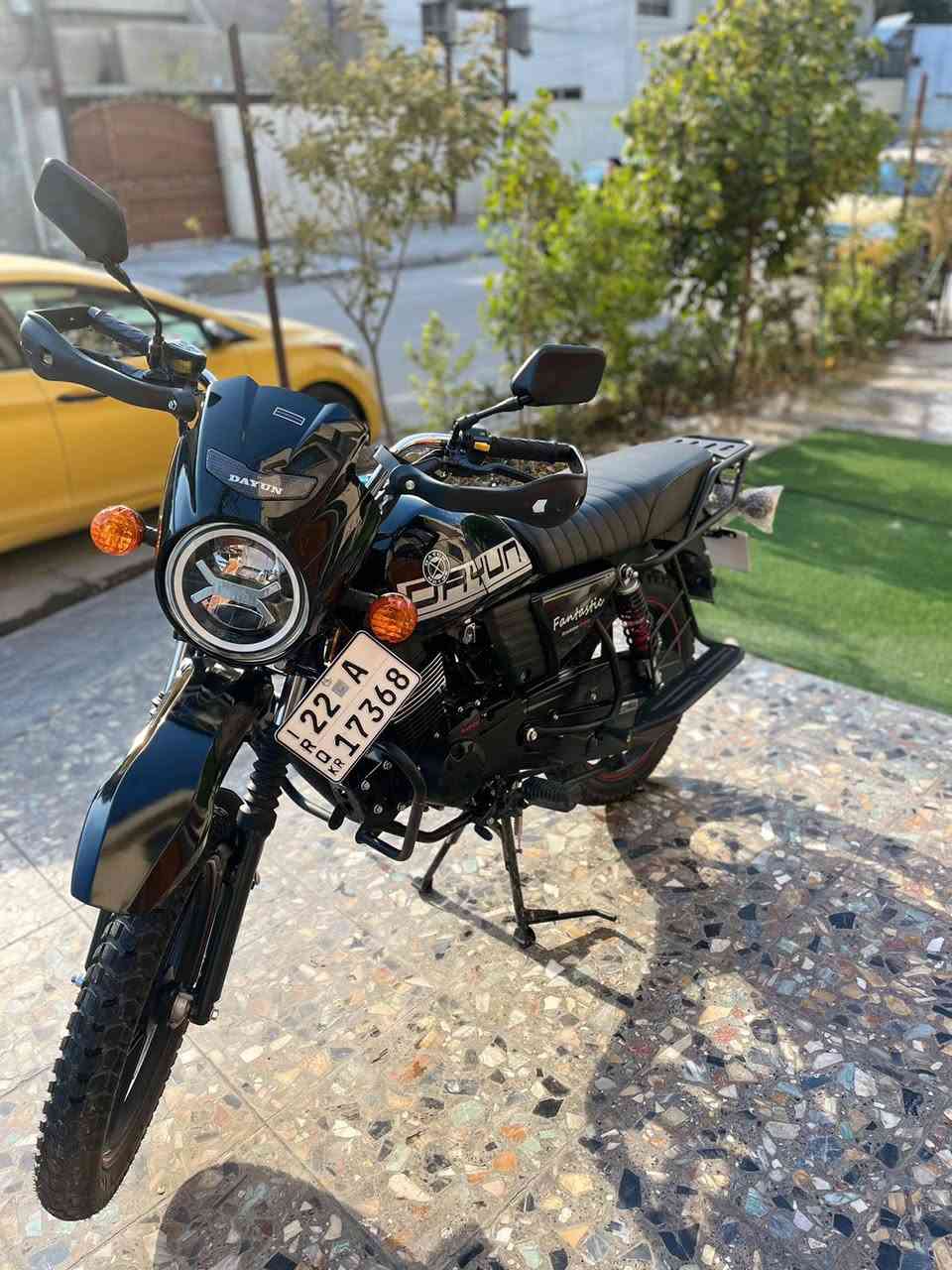 سلام عليكم دايوان موديل ٢٠٢٦ دراجة معرض جديدة كلش ماشية ٨٤٠ كيلو بس رقم و سنويه بصمه و سوياجات ٢ مكانها بغداد الطالبية ٣ ملايين وبيها مجال حك الجية مارجع احد 
***********
