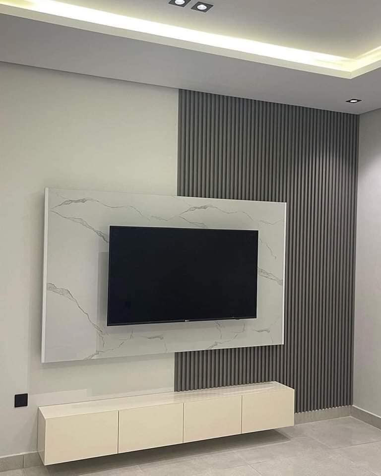 مهما اختلفت التصاميم نحن افضل المنفذون اجمل
 التصاميم الحديثة والديكورات التي يستحقها منزلك 
هاذا جزء من عملي سقوف ثانوية وشرائح وتغليف الجدران ورق الجدران
 وبديل الخشب والرخام وعمل ديكورات جبس بورد
شغل ليزر هندسي وبانسب الاسعار 
السرعة في العمل وضمان جودة العمل للتواصل ***********
