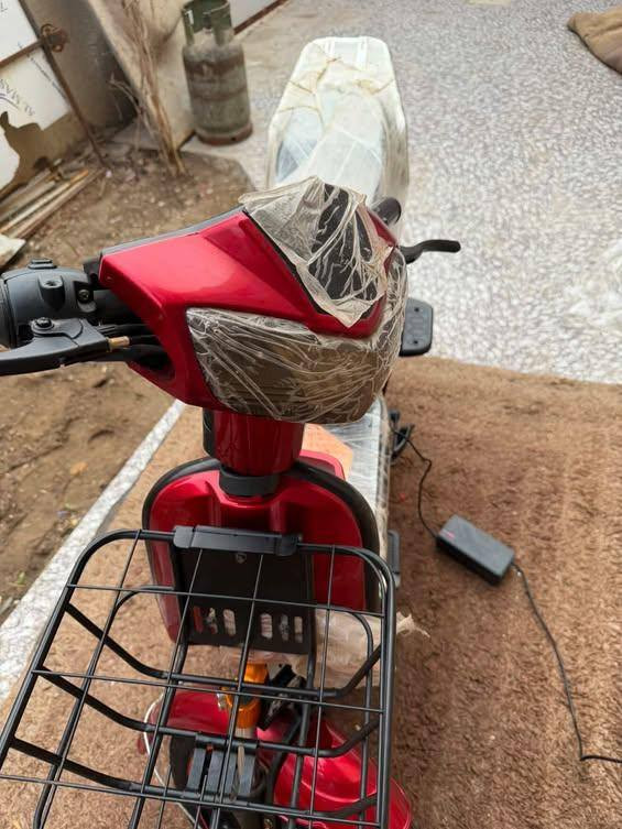 السلام عليكم دراجه للبيع حجم 20 موديل 2025 5 بطاريات دراجه كلش نضيفه استعمال قليل كلش مضمومه بالبيت لآ مصلحه ولا بيها اي عطل فقط التاير الوره مبنچر تصليحه سهل كلش الدراجه نظافه فول تجي وتشوف السعر 550 وبيها مجال قليل العنوان البصره قضاء ابي الخصيب البهادريهه
الرقم /*********** واتس
