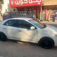 كيا سيراتو موديل 2011 بيها ثلاث قطع صبغ تعمير بل لغد اليمنا ماوصل قاعد...