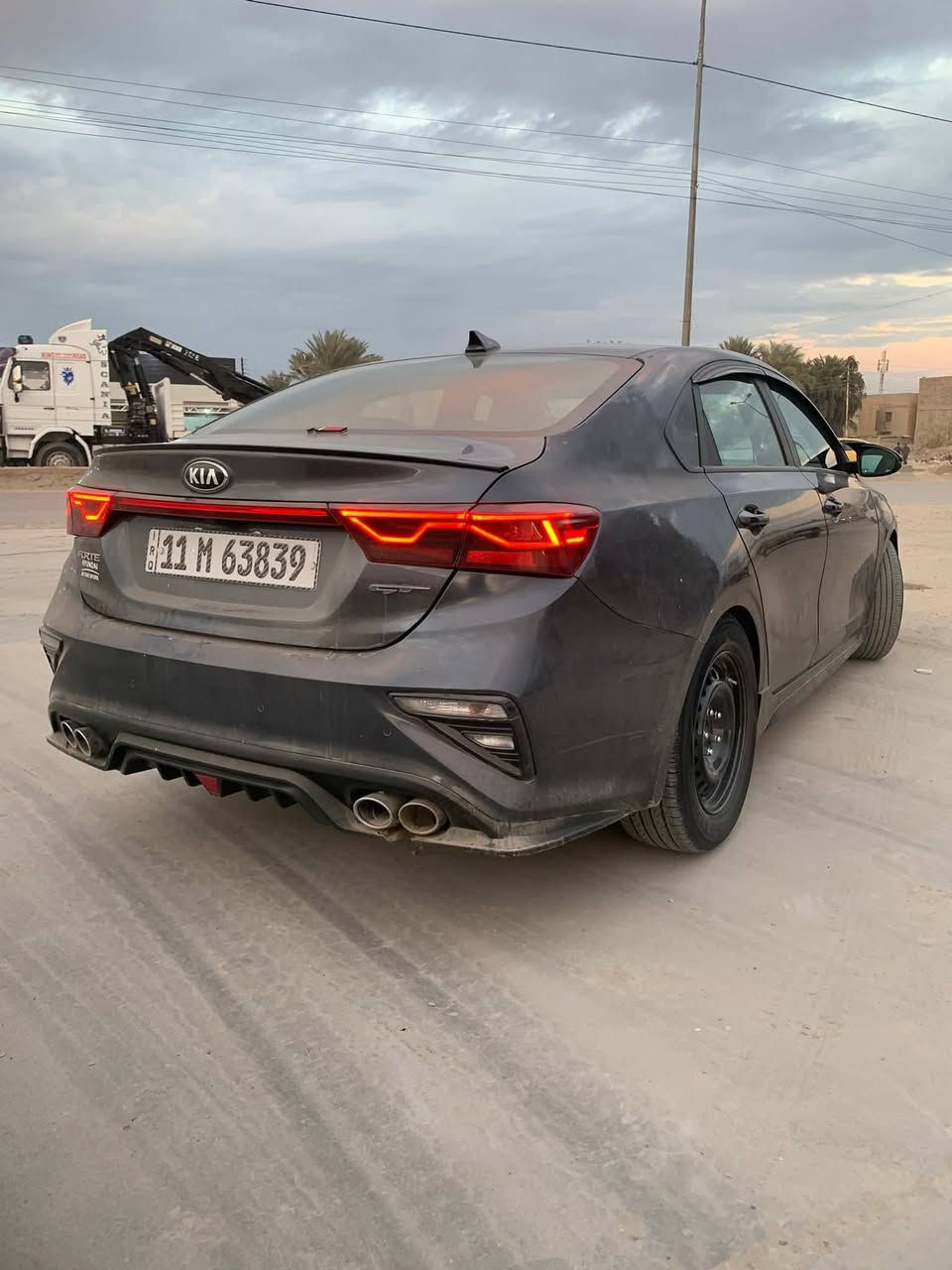 السلام عليكم كيا فورتي موديل2021سعر 114 وبيها مجال كير عادي كير عادي رياضي وبنفس وقت اقتصادي
فئة GT تيربو GDi 1600 محرك لاتنقيص ولابخار ولاصوت
فول مواصفات فتحه سقف تحديد مسار بصمة تشغيل بصمة ابواب اشارة ترحيب اشاير بالمري توقف ذاتي رادار امامي صندوق ذكي يفتح عند الاقتراب ماشيه 90الف
ميكانيك وكهرباء كلها تمام وارد امريكي حادثها جاملغ امامي ايسر لغد شاصي مكفول  رقم بغداد باسمي 
عنوان سياره بغداد ابوغريب
واتساب  *********** للاستفسار اكثر
