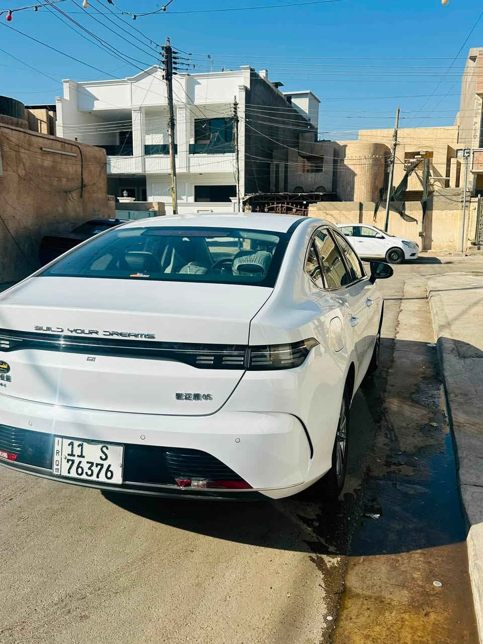 السلام عليكم 
للبيع ديستروير موديل ٢٥   مكفوله كفاله عامه ماشيه 9 وملحقاتها كامله 
رقم بغداد باسمي 
السعر ١٩.٤٠٠.٠٠٠ عراقي وبيها مجال
مكان السياره بغداد/ حي الاعلام 

للاستفسار ***********
