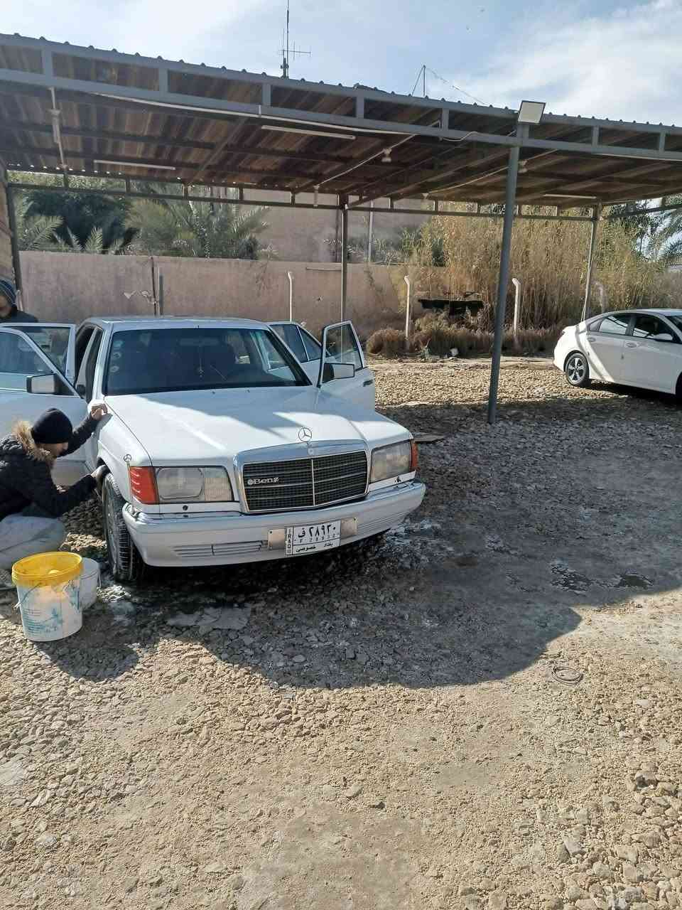 سلام عليكم مارسدس البيع موديل 84 سياره محوره نضيفه وجهازه سعر 55مكاني سماوه اي ستفسار تصل ***********
